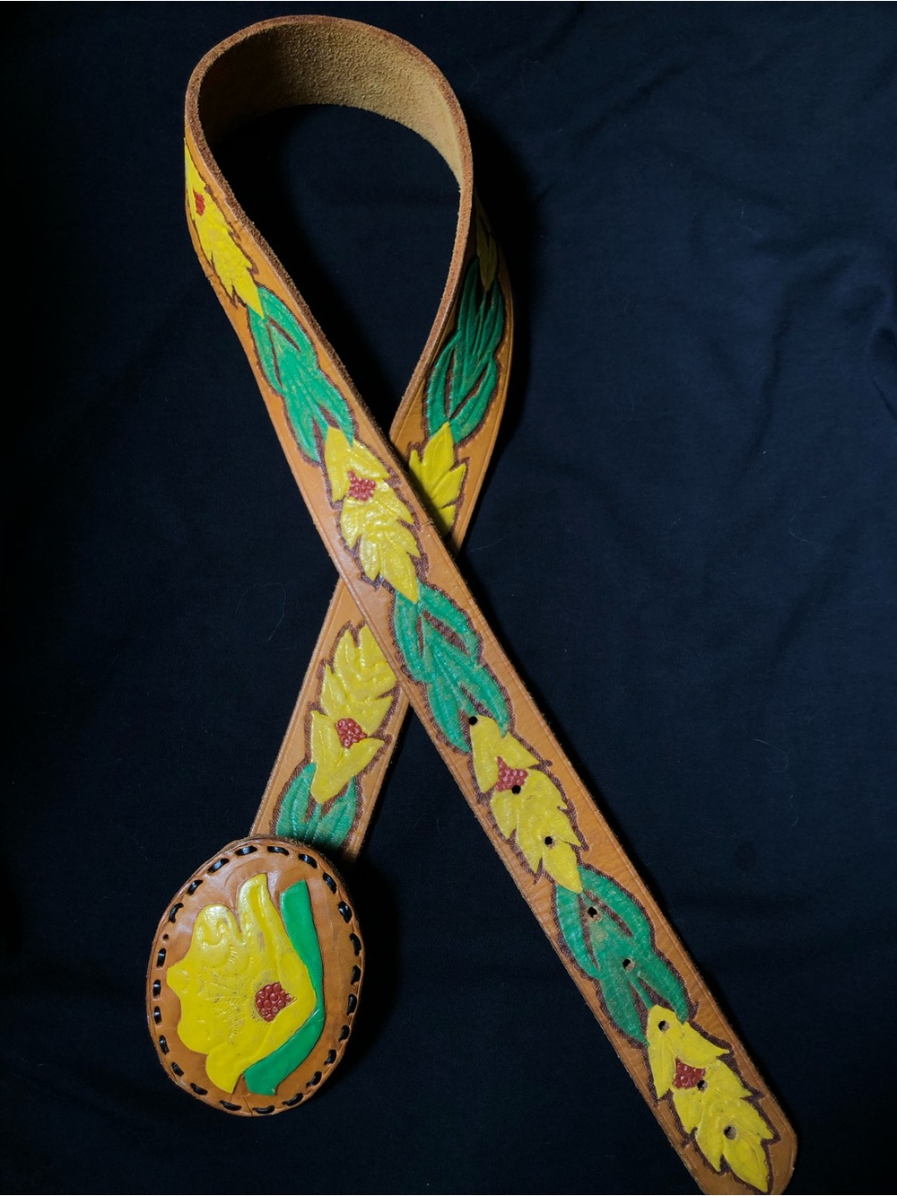 🌼💚Hand-Painted Leather Floral Belt💚🌼 Vintage 1960s